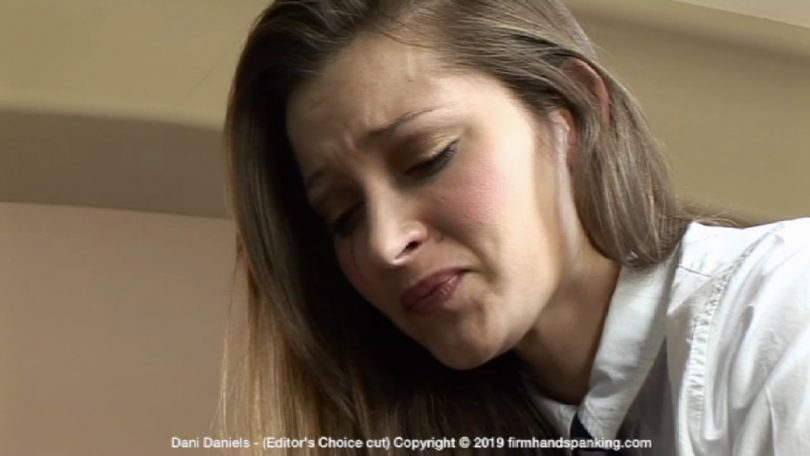 Firm Hand Spanking – MP4/HD – Dani Daniels – Editor’s Choice – C/Dani Daniels shows that crying doesn’t mean quitting in a new Editor’s Choice | Feb 11, 2019